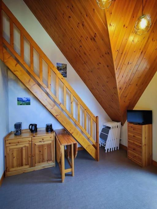Logement 6 Pers Au Coeur Des Montagnes Pyreneennes Linge De Maison Et Papier Toilette Non Fournis Boutx Exterior photo