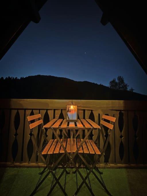 Logement 6 Pers Au Coeur Des Montagnes Pyreneennes Linge De Maison Et Papier Toilette Non Fournis Boutx Exterior photo